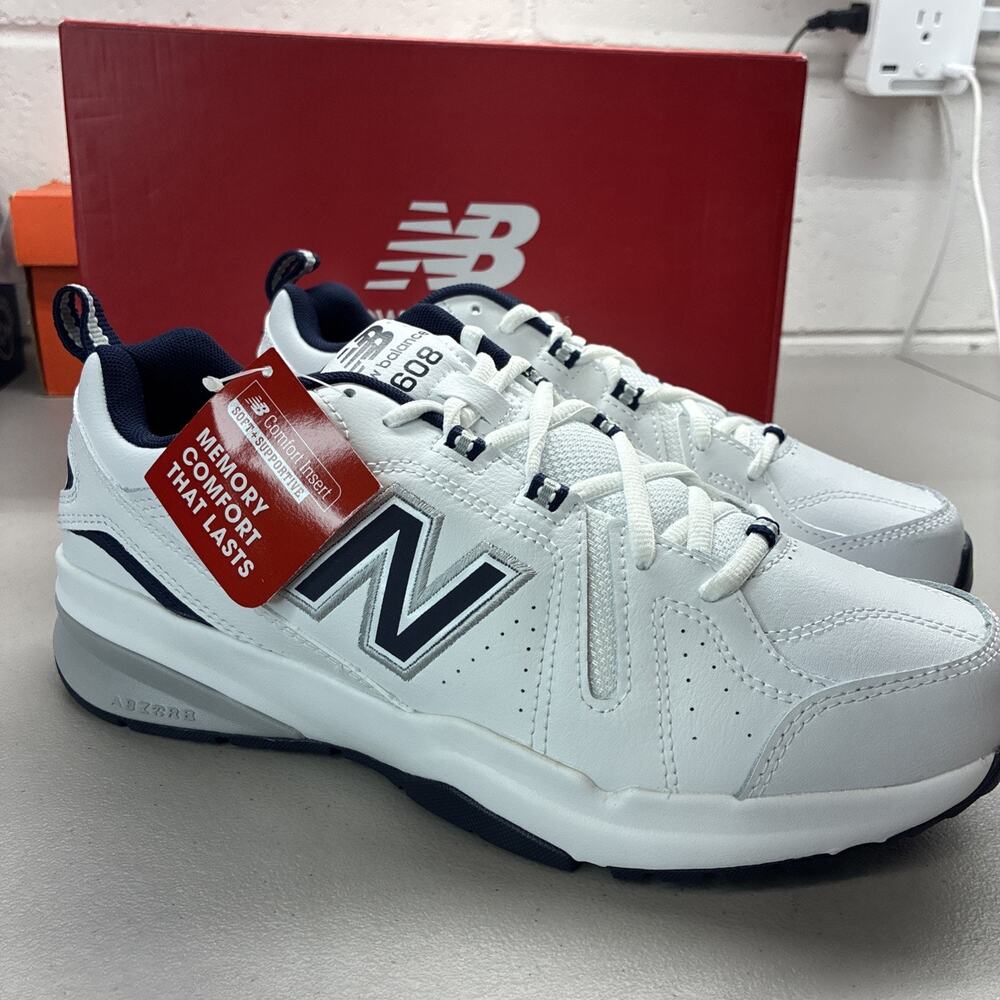 New Balance 608v5 White Navy Size 8.5 Men’s With Box White Navy Blue